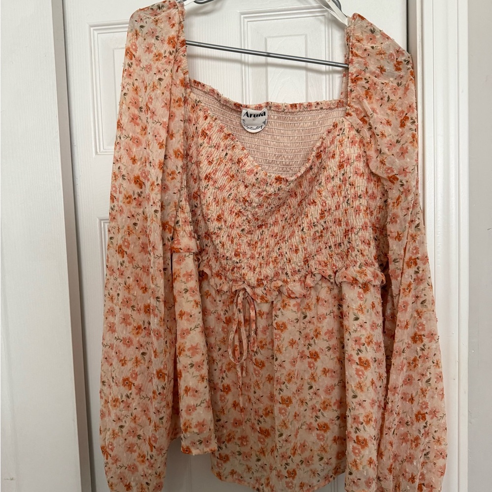 Arula Floral Smocked Women's Top